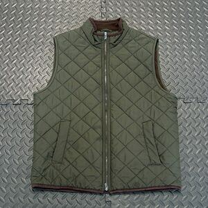 For The Republic Green Quilted Men's Vest size L
